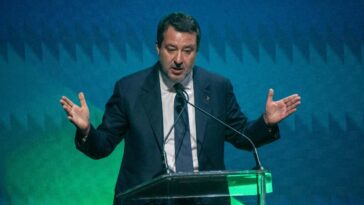 Matteo Salvini a un convegno