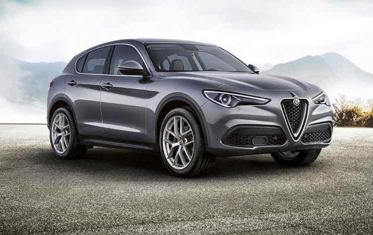 Alfa Romeo Stelvio 449 euro al mese