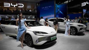 auto BYD in esposizione