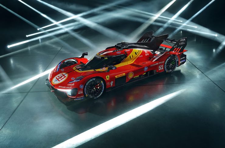 Ferrari 499P svelata la livrea