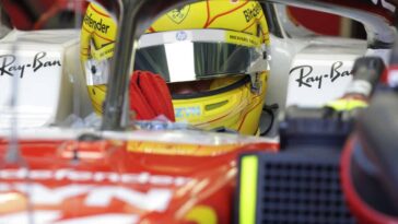 Hamilton e la Ferrari ancora insieme