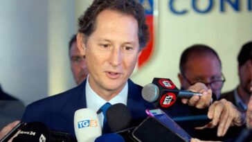 philips John Elkann novità stellantis