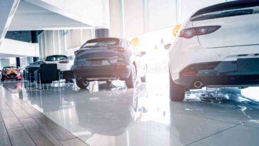 Mercato auto, italiano