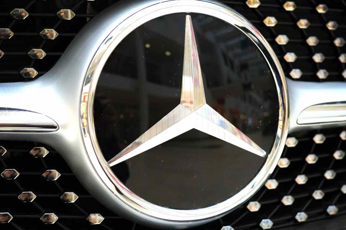 Mercedes schiaffo all'Europa