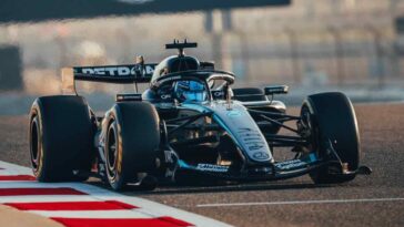 Mercedes a tutta potenza