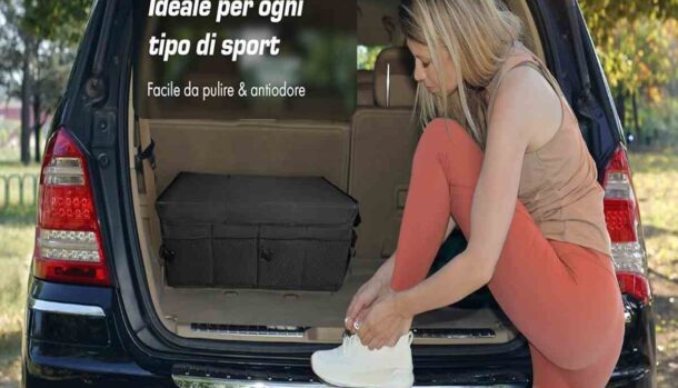 Donna con parcheggio