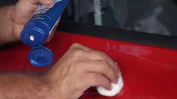 Togliere graffi dalla macchina