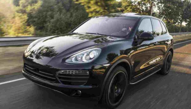 Porsche torna a puntare sui motori