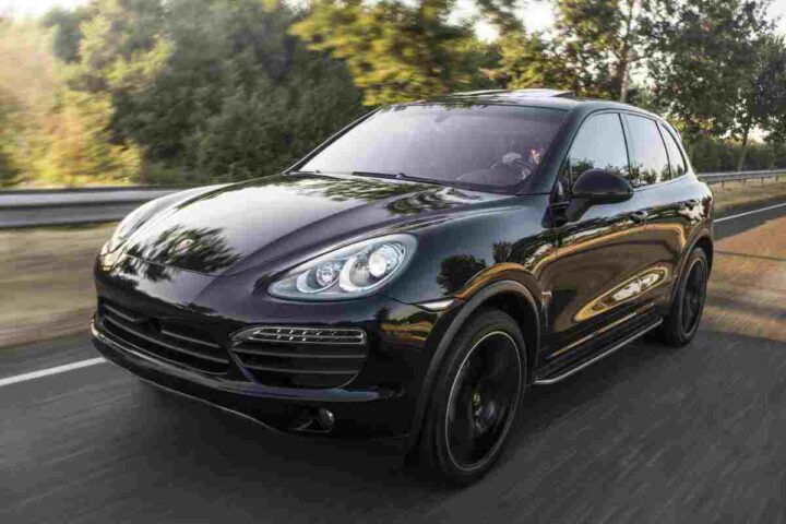 Porsche torna a puntare sui motori 