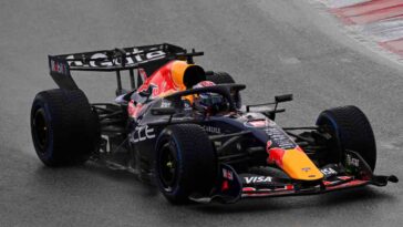 Verstappen ai saluti
