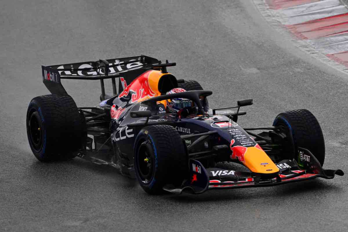 Verstappen ai saluti