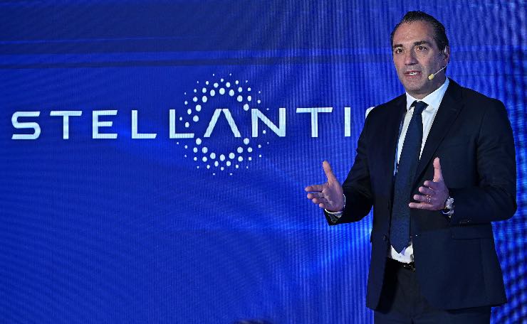 stellantis Antonio filosa dividendi flop