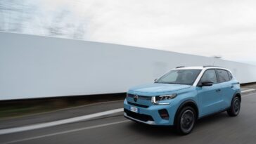 una Citroen C3 in strada