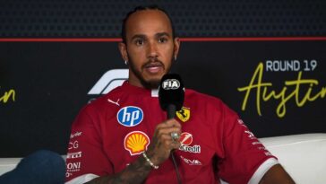 Lewis Hamilton in conferenza stampa