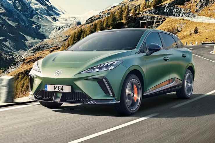 mg mg4 xpower novità ferrari