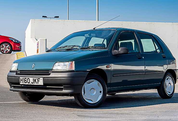 renault clio auto 3000 euro affidabile