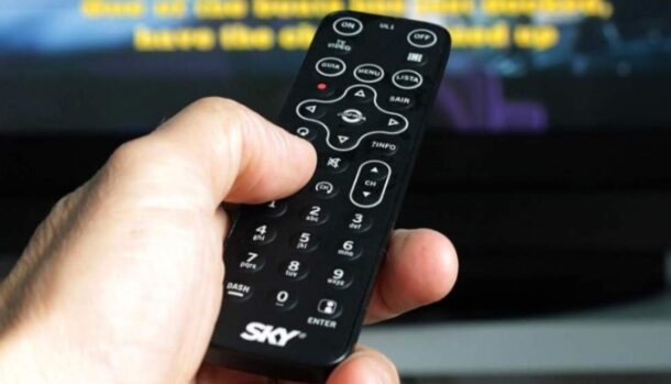 telecomando televisione
