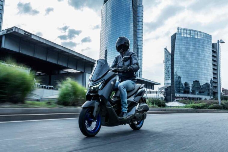 scooter Yamaha NMAX 125