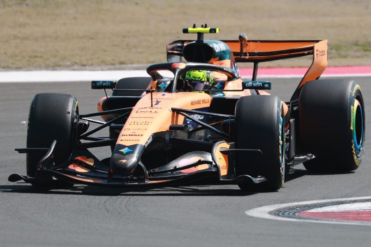 McLaren chiede aiuto a Mercedes