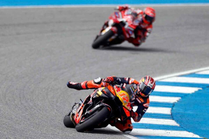 Problemi per il team Tech3 della KTM 