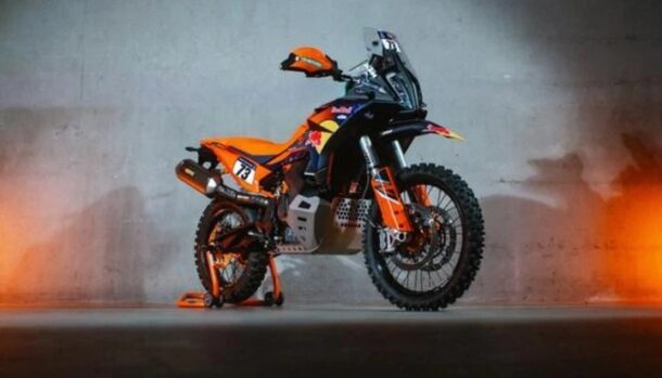 Torna a ruggire la KTM