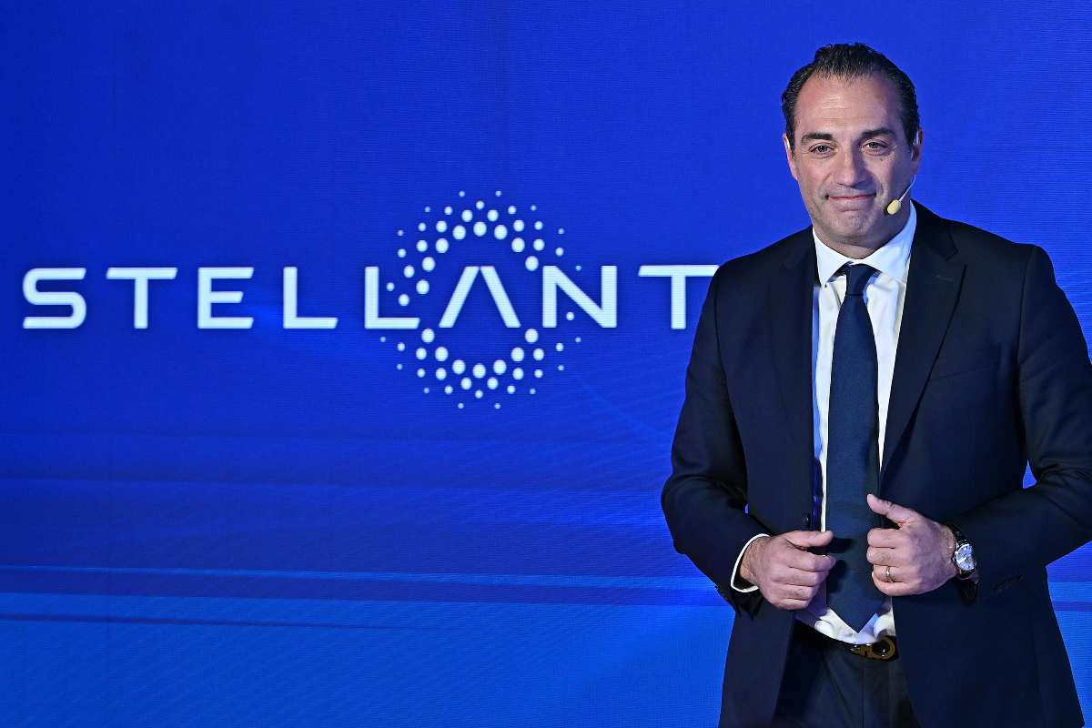 Stellantis rinascita totale