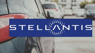 lancia yspilon auto novità stellantis
