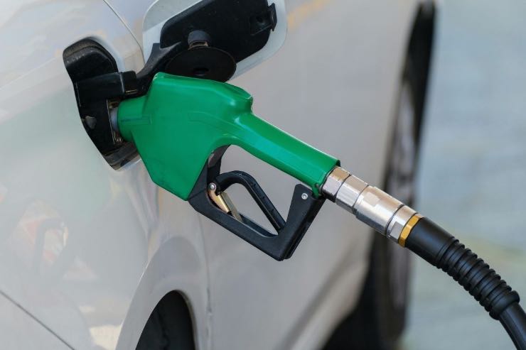 benzina guerra Iran italia usa