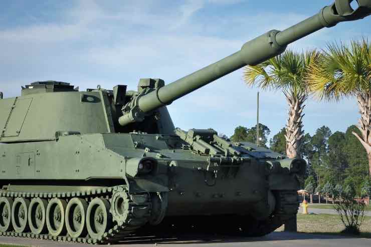 carrarmato novità agnelli elkann Leonardo