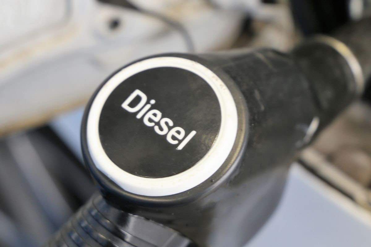 volkswagen golf novità diesel ibrido