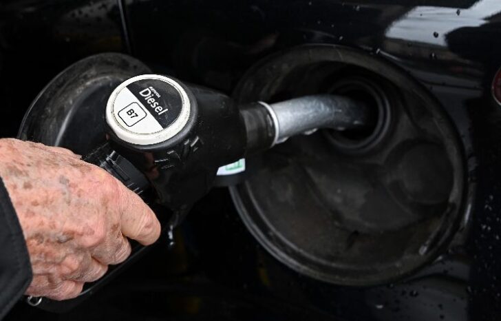 rifornimento carburante Diesel