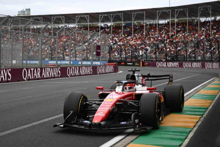 Ferrari in pista a Melbourne