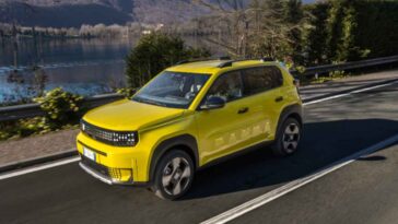 Fiat Grande Panda in strada