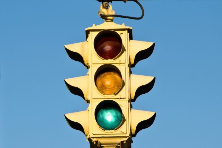 semaforo novità intelligenti stop