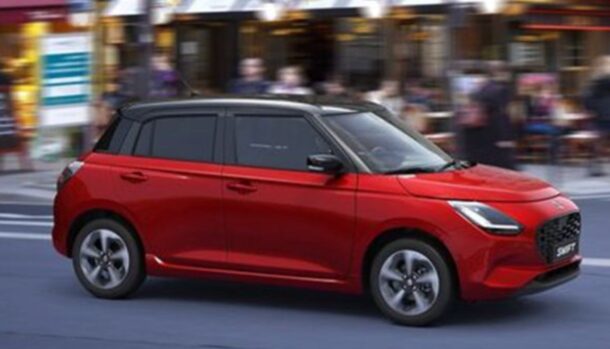 Suzuki Swift di colore rosso