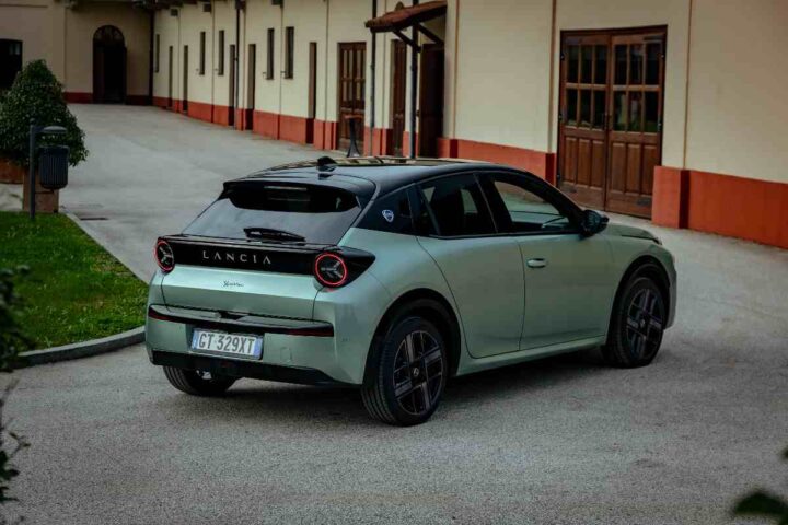 Lancia Ypsilon