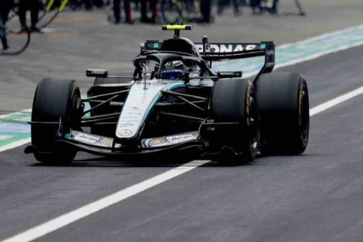 Kimi Antonelli alla guida della Mercedes