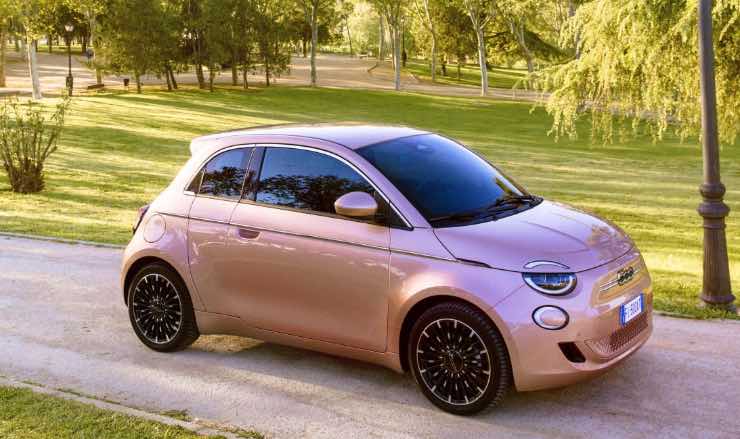 FIAT 500e flop negli USA