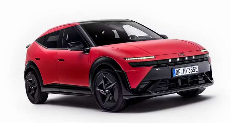 Hyundai IONIQ 3 640 km di autonomia