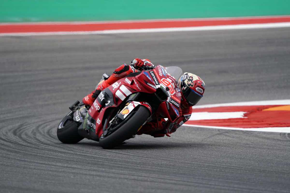 Marquez duro attacco