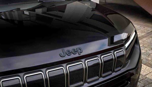 Nuova Jeep Avenger Black Edition