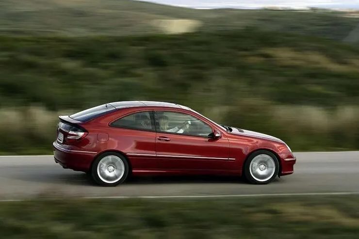 mercedes classe c novità auto coupé