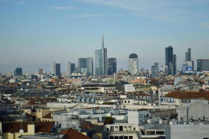 milano area c b moto divieto