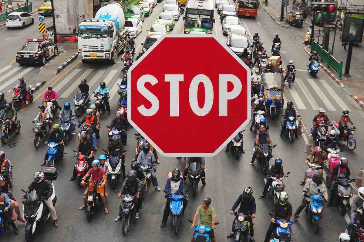 milano area c b moto divieto