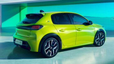 Peugeot 208 in mostra