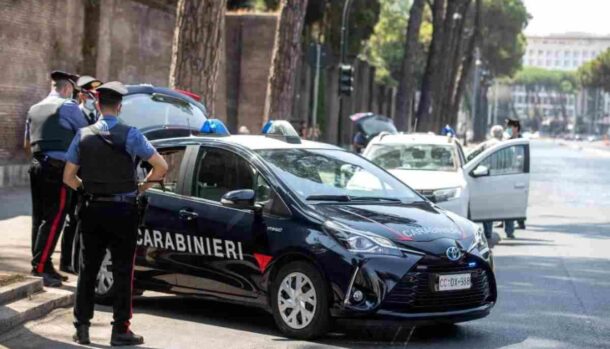 posto di blocco dei Carabinieri