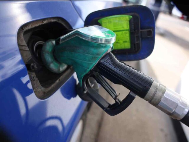 rifornimento benzina