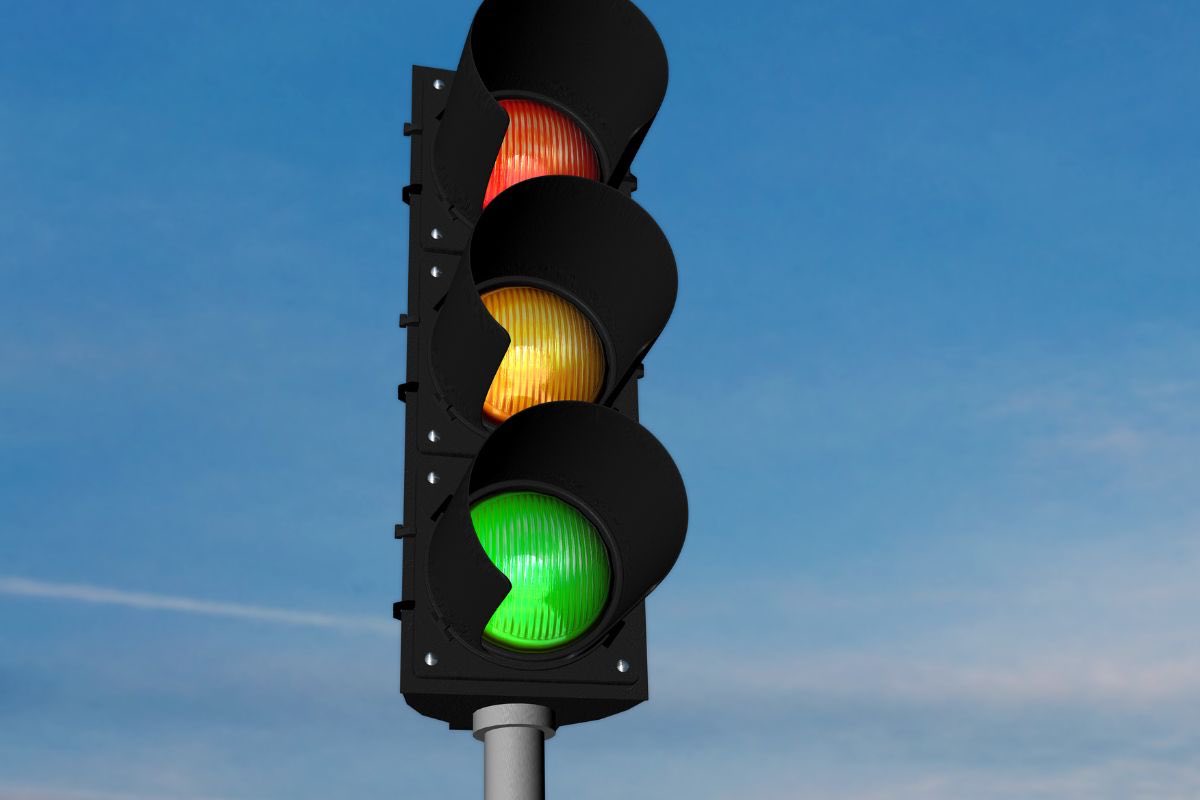 semaforo rosso quarta luce