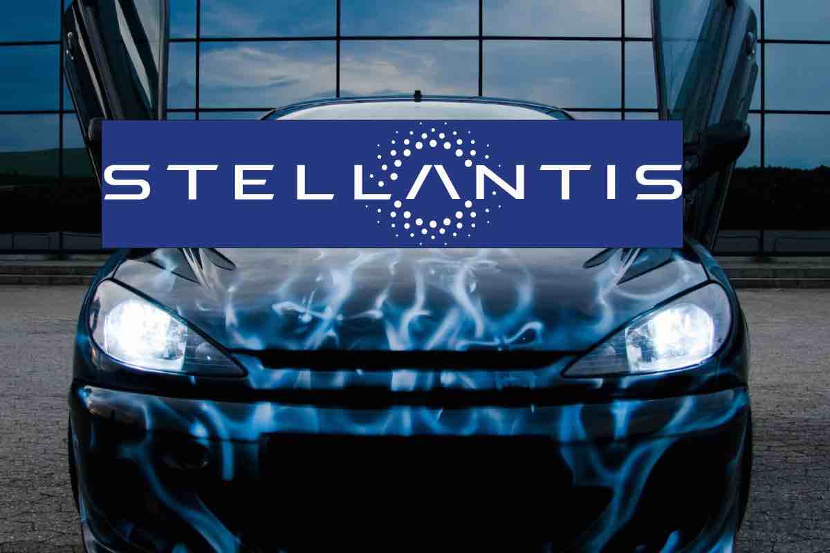 lancia ypsilon auto ibrida