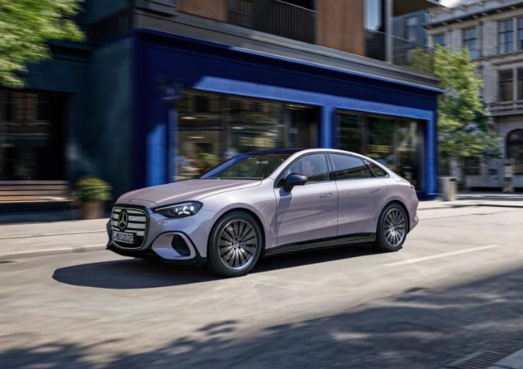 Mercedes Classe C elettrica da 70.269 euro